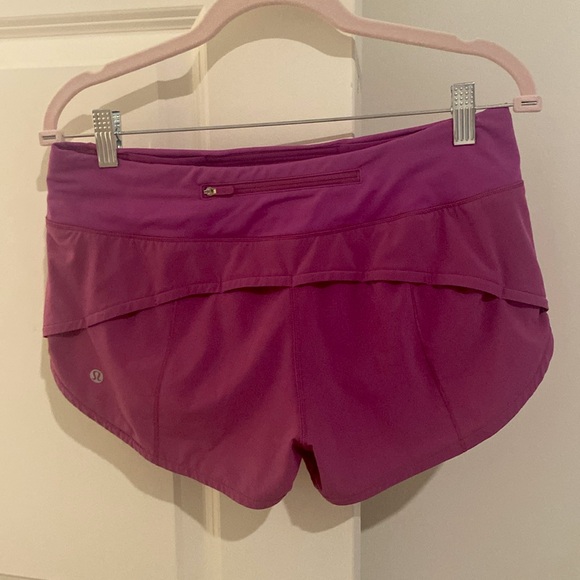 Lululemon speed up shorts - Picture 2 of 3